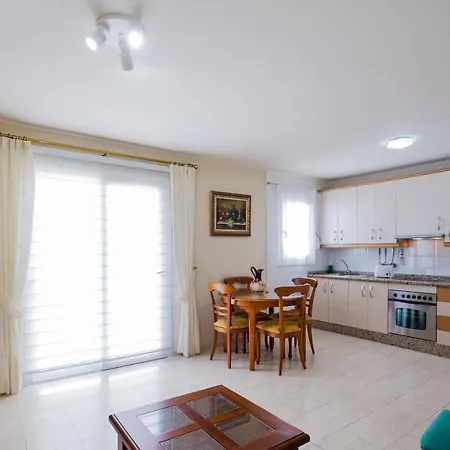 Апартаменты Go2Tenerife Apart'Flor Sea View & Beach At 3 Min